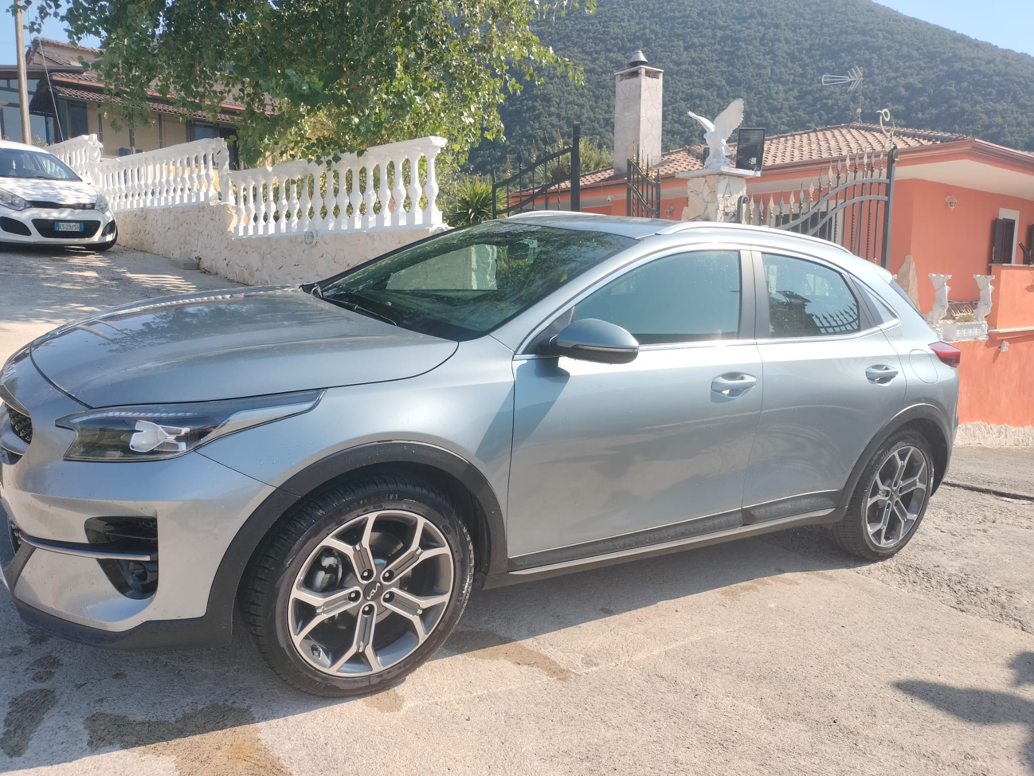 KIA  XCEED MHEV 1.5 T-GDI 160 CV